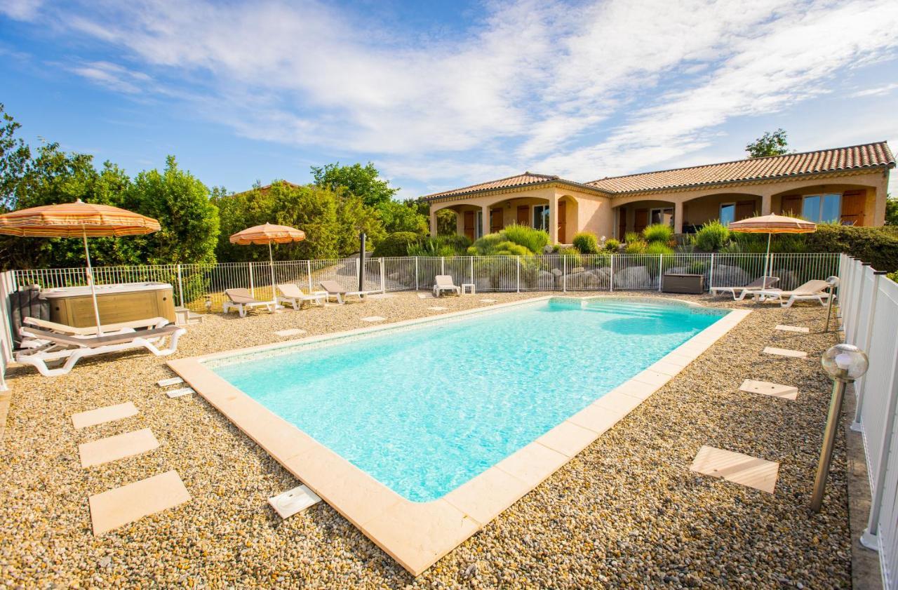 Les Villas De Perret Joyeuse Exterior photo