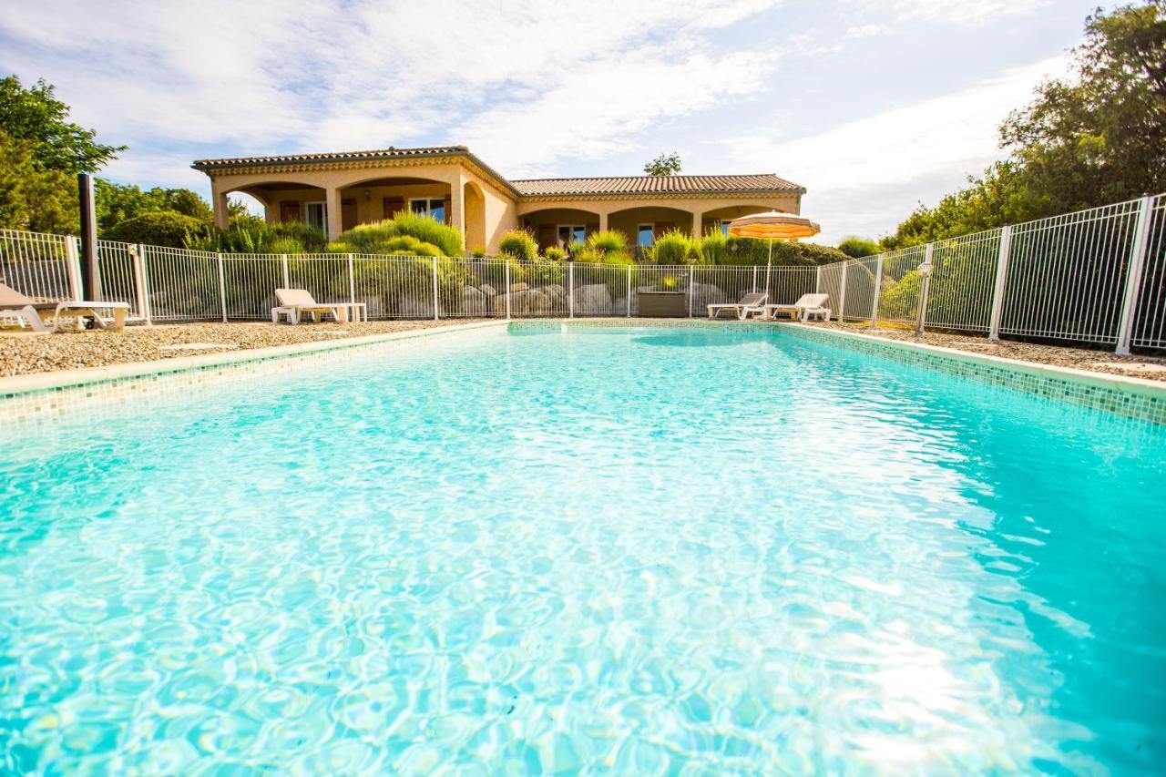 Les Villas De Perret Joyeuse Exterior photo