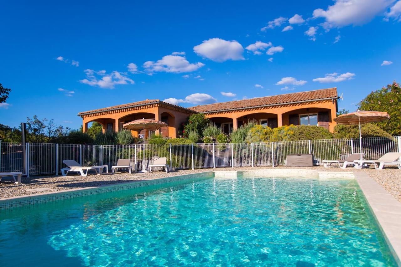 Les Villas De Perret Joyeuse Exterior photo