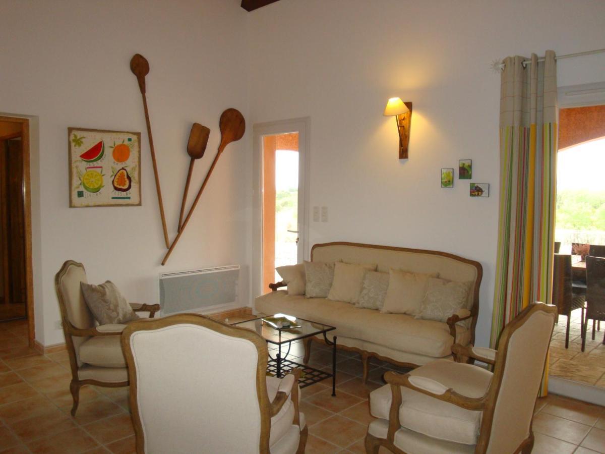 Les Villas De Perret Joyeuse Exterior photo