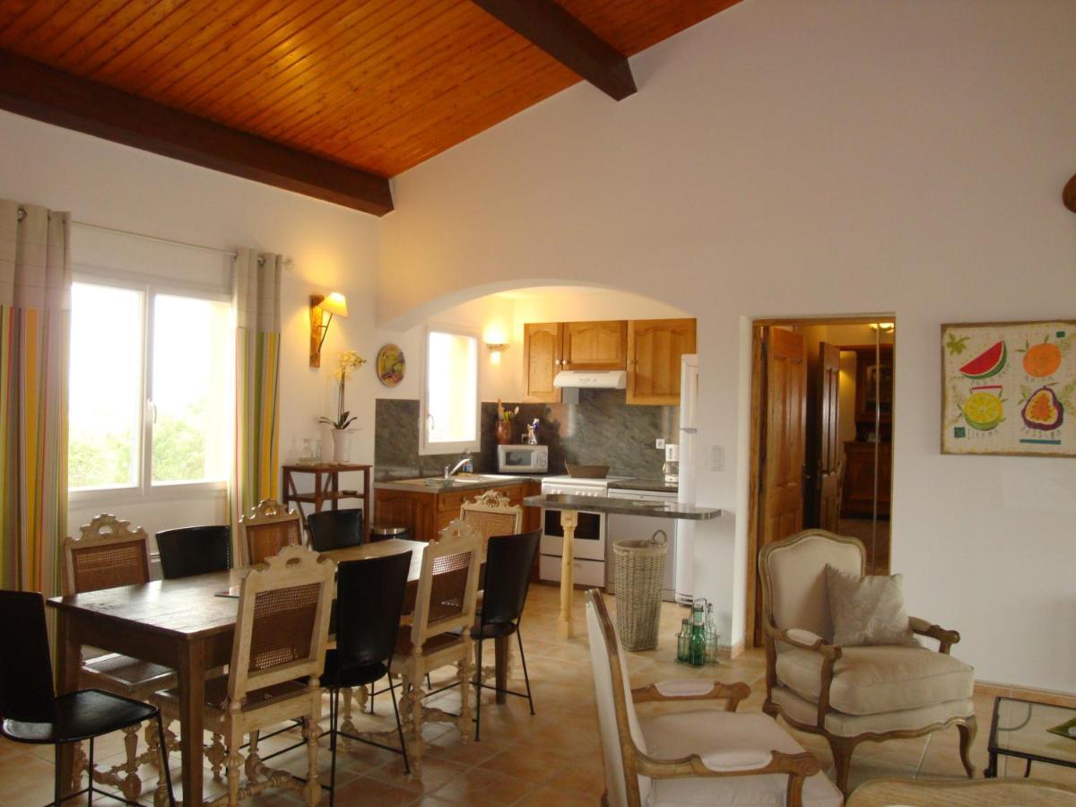 Les Villas De Perret Joyeuse Exterior photo